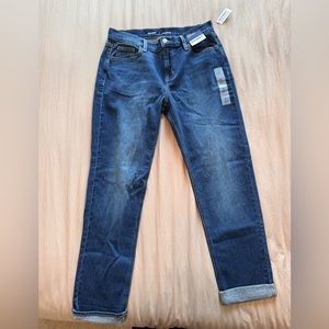 Old Navy Women’s Jeans, Size 6, Dark Wash, Mid Rise Boyfriend Style, NWT